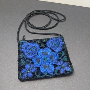 VELVET EMBROIDERED PURSE